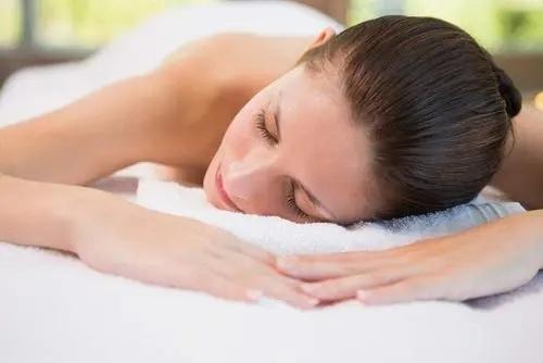 ## Unlock Deep Relaxation and Revitalization with Herbal Massage Therapy