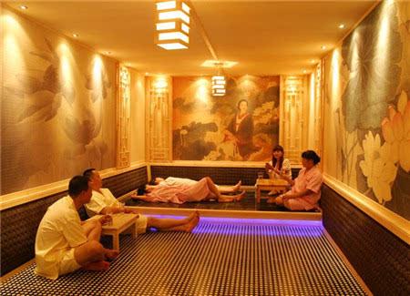 The Transformative Power of Sauna: Managing Chronic Conditions for a Healthier Life