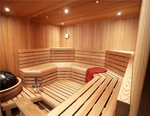 The Benefits of Sauna and a Healthy Diet: A Comprehensive Guide to Wellness and Vitality