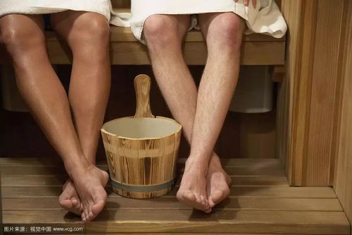 **Spa Bliss: Exploring the Health Benefits of Saunas and Hot Springs**