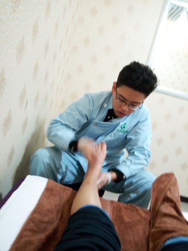 The Benefits of Foot Massage Training for Optimal Health and Well-being